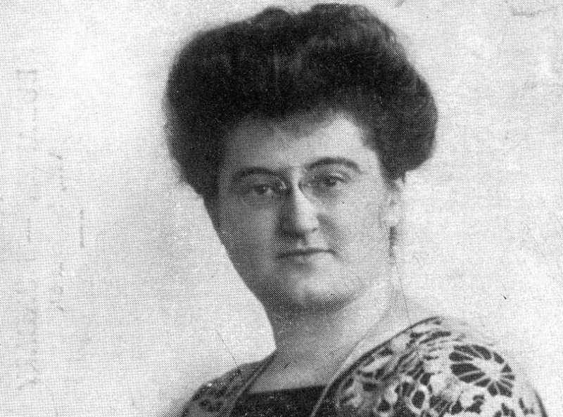 Розика Швиммер на фото 1910 г.