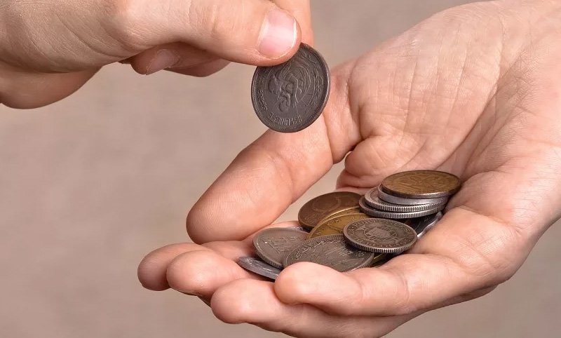 Взять или отдать монету, которая снится?