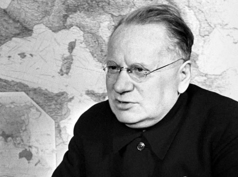 М.М. Литвинов в 1937 г.