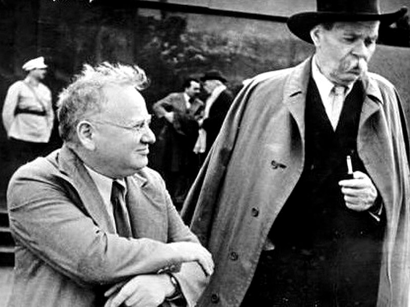 М. Литвинов и М. Горький в 1935 г.