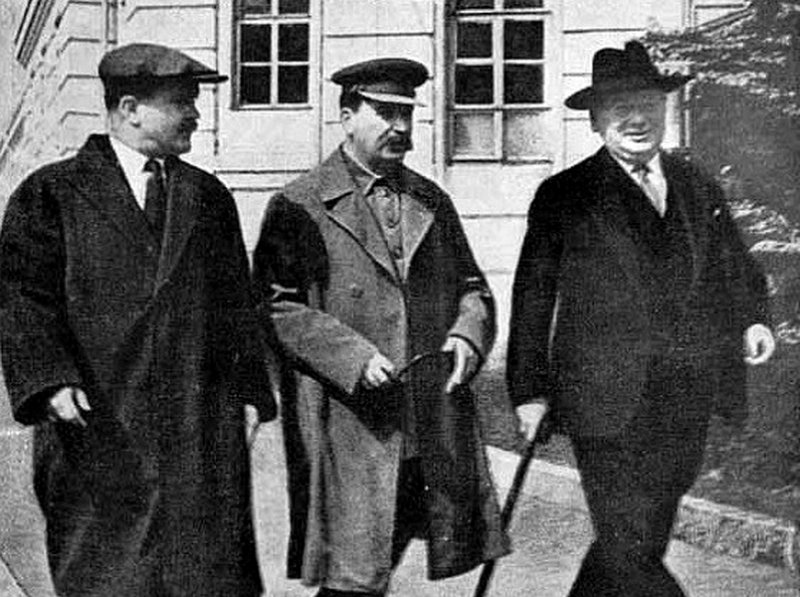 Молотов, Сталин и Литвинов в 1936 г.
