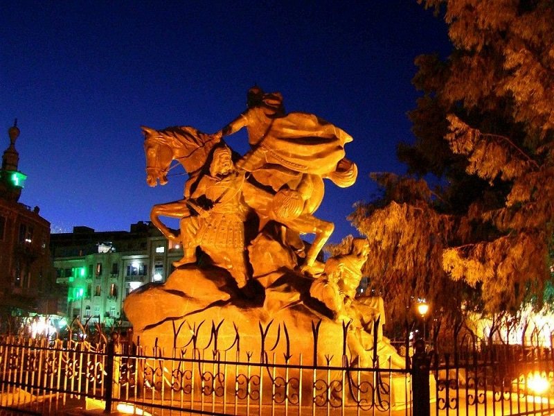 Памятник султану Саладину 1993 г.