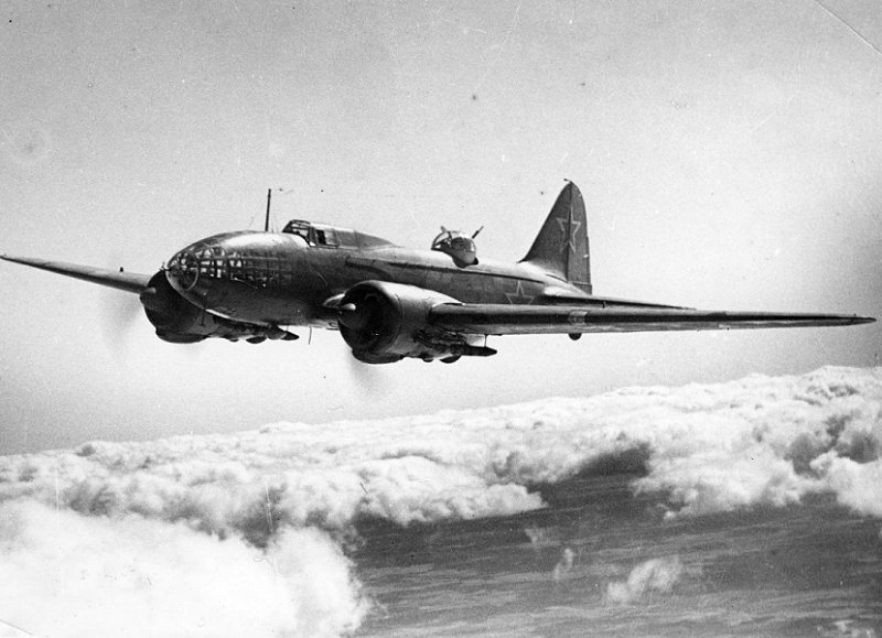 ДБ-3ф на боевом вылете