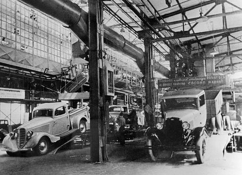 Результат индустриализации – автомобили ГАЗ, 1935 г.