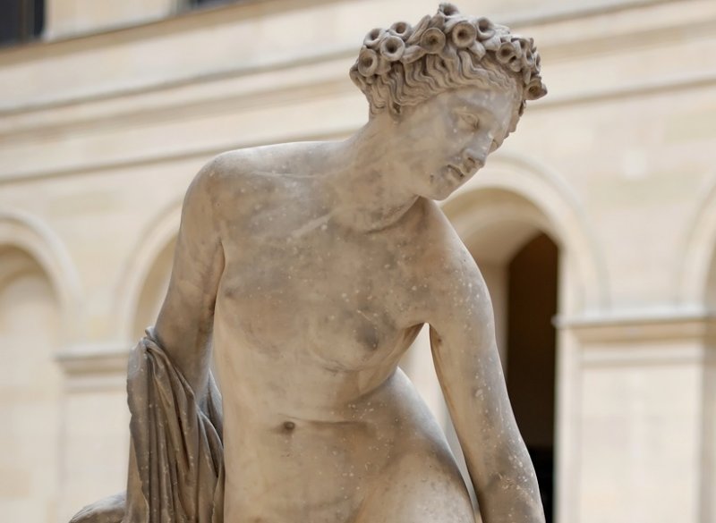 Фрагмент скульптуры Эвридики Ш.-Ф. Лебёфа