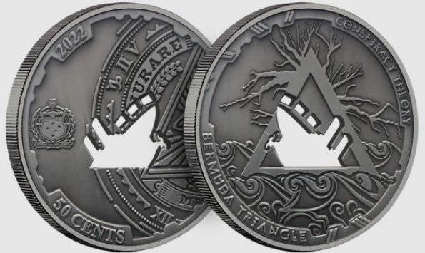 Монета с фигурным отверстием