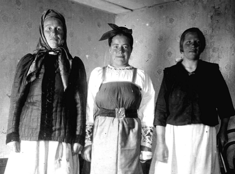 Поморские крестьянки на фото 1929 г.