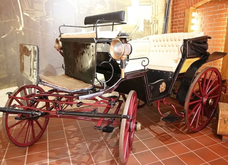 Продукция каретной мануфактуры XIX в.