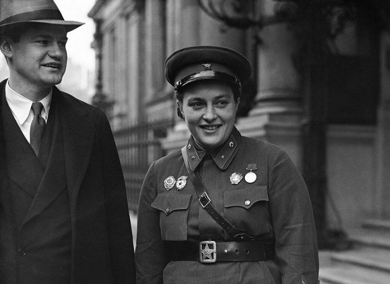 Л.М. Павличенко в США, 1942 г.