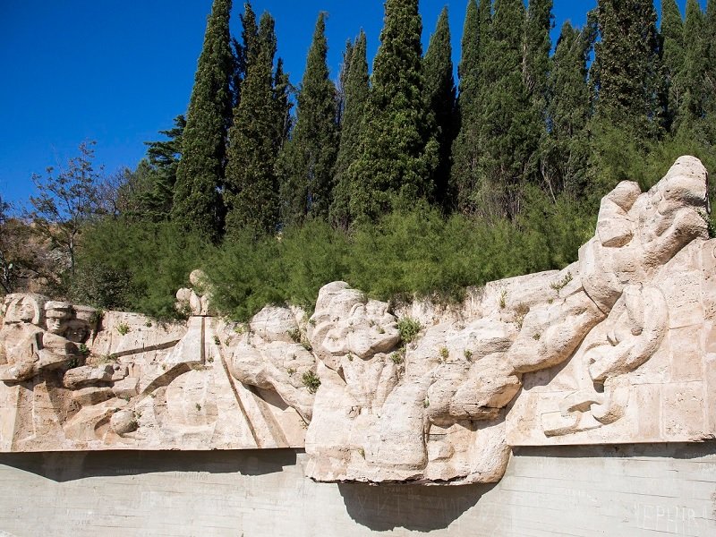«Прометей и дети мира» в Артеке