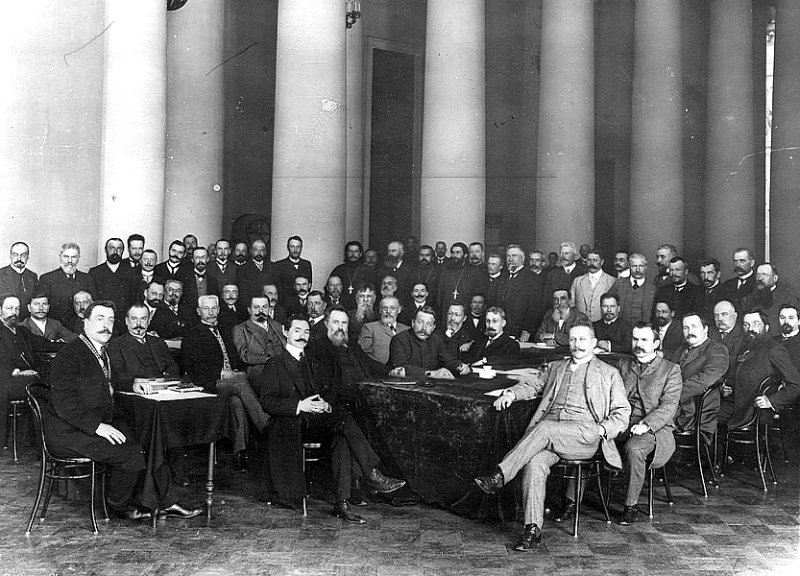 Члены Государственной думы октябриста Гучкова, 1912 г.