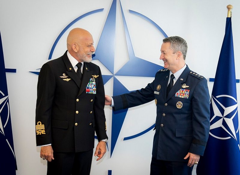 Председатель Военного комитета НАТО и генерал США Дэн Кейн, 2025 г.