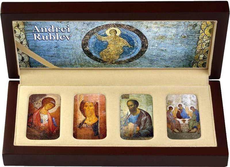 Монеты в футляре