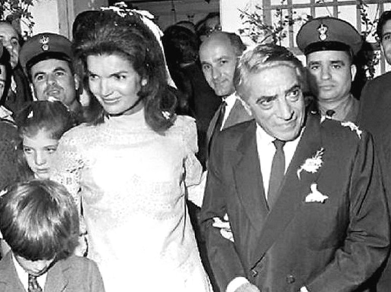 Жаклин Кеннеди и Аристотель Онассис. Свадебное фото 1968 г.
