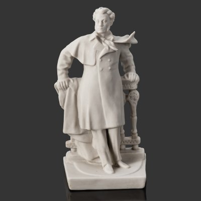 купить Статуэтка «А.С. Пушкин», автор модели Лысенко М.Г., бисквит, Полонский завод художественной керамики (Полонное ЗХК), СССР, 1950-1970 гг.