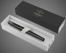 Купить Перьевая ручка Parker IM Professionals Monochrome Titanium, перо:F/M, цвет чернил: blue, в подарочной упаковке., Лаки и смолы: лак, латунь, 2026 г.