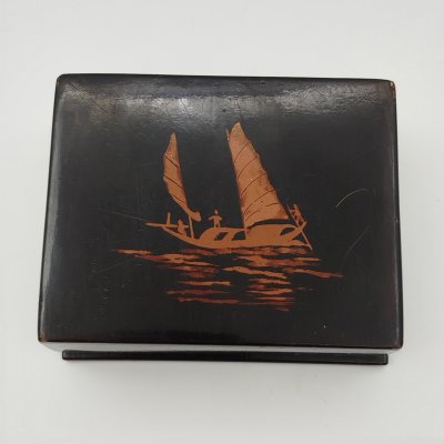 купить Шкатулка с изображением парусника, папье-маше, трафаретная печать, Азия, 1970-1990 гг.