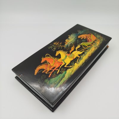 купить Шкатулка "Генерал Топтыгин", папье-маше, роспись, лак, Мстерская художественная фабрика «Ювелир», СССР, 1960-1980 гг.