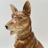 Купить Статуэтка "Сидящая овчарка", фаянс, аэрография, Западная Европа, 1960-1990 гг.