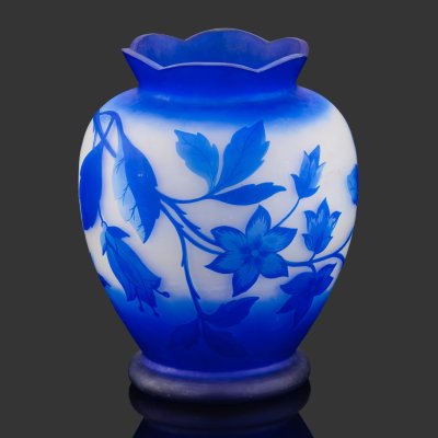 купить Ваза "Колокольчики", Е.С. Шувалов, стекло, матовое, травление, Дятьковский хрустальный завод, СССР, 1950-1960 гг.