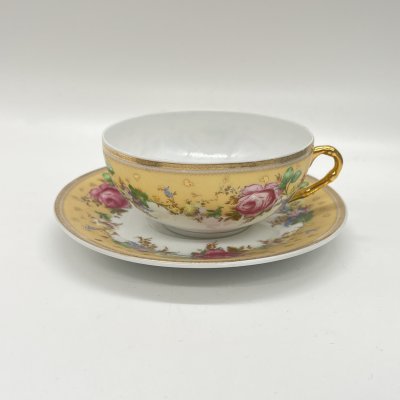 купить Чайная пара с цветочным декором, фарфор, деколь, золочение, Elan Gallery, Россия, 2000-2015 гг.