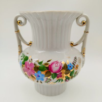 купить Ваза с боковыми ручками и цветочным декором, фарфор, роспись, золочение, Ленинградский опытный завод (ЛОЗ), СССР, 1973-1983 гг.