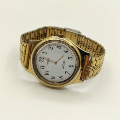 купить Часы наручные "Чайка" (17 камней), металл, стекло, золочение, Угличский часовой завод «Чайка», Российская Федерация, 1991-2020 гг.