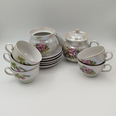 купить Сервиз чайный с цветочным декором на 5 персон (12 предметов), фарфор, люстр, деколь, Завод «Красный фарфорист» (Чудово, Грузинская фарфорово-фаянсовая фабрика), Российская Федерация, 1992-2005 гг.