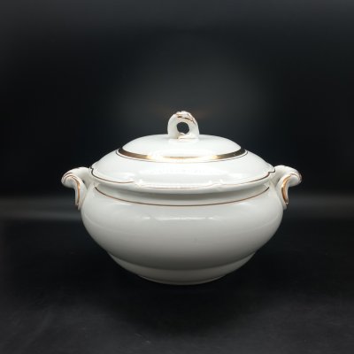 Купить Супница с фигурными ручками, фаянс, золочение, Конаковский фаянсовый завод им. М.И. Калинина (ЗиК Конаково), СССР, 1962-1980 гг.