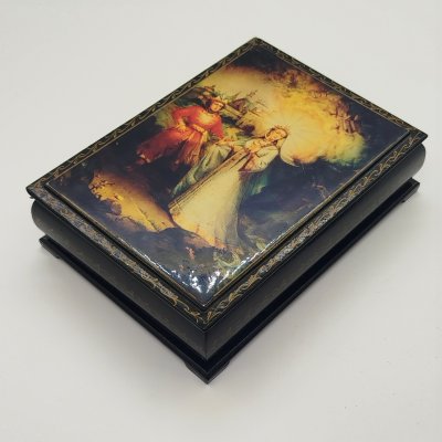 купить Шкатулка "Князь Гвидон и Царевна", папье-маше, печать, лак, золочение, Российская Федерация, 1990-2015 гг.