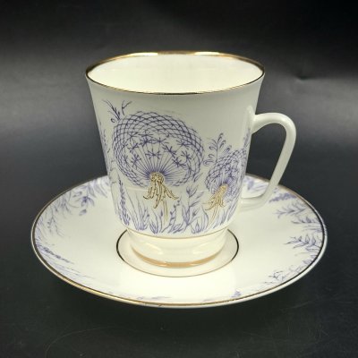 купить Пара кофейная "Одуванчик", автор формы "Майская" Э.М. Криммер, фарфор, деколь, золочение, Ленинградский фарфоровый завод (ЛФЗ), СССР, 1970-1992 гг.