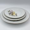 Купить Набор тарелок "Ягоды и фрукты" на 6 персон (18 предметов), фарфор, деколь, золочение, Graf Von Henneberg Porzellan, 1777 Jlmenau, ГДР, 1970-1980 гг.