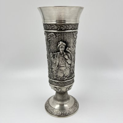 купить Кубок, украшенный охотничьими сценами, олово, Германия, 1980-2000 гг.