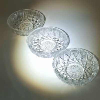 купить Набор из 3-х розеток с резным геометрическим декором, хрусталь, алмазная грань, СССР, 1970-1990 гг.