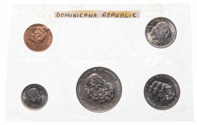 купить Доминикана годовой набор монет 1986