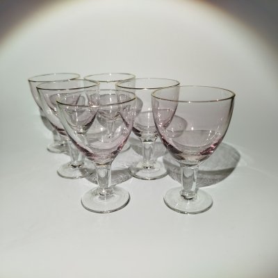 купить Набор из 6-ти рюмок розового оттенка, стекло, золочение, Россия, 1980-2000 гг.