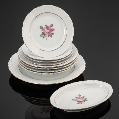 купить Набор обеденный на 4 персоны (10 предметов), фарфор, деколь, золочение, Kahla, ГДР, 1957-1980 гг.