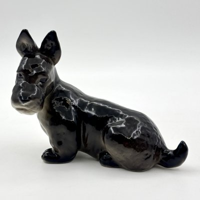 купить Статуэтка "Скотч-терьер", скульптор П.П. Веселов, фарфор, аэрография, Ленинградский фарфоровый завод (ЛФЗ), СССР, 1986-1991 гг.