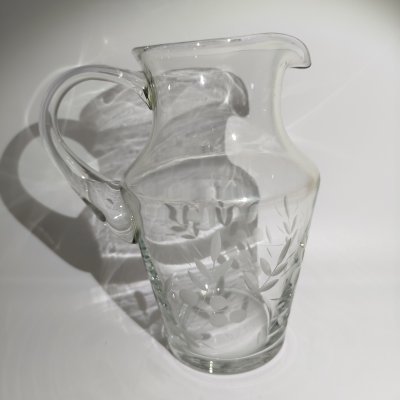 купить Кувшин с декором в виде веточек, стекло, алмазная грань, СССР, 1970-1990 гг.