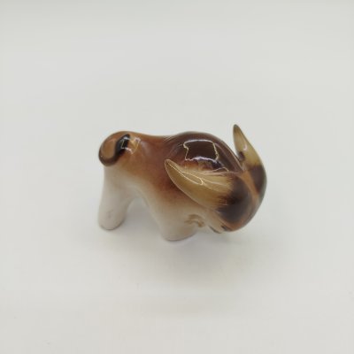 купить Статуэтка "Бык", фарфор, аэрография, роспись, Ленинградский фарфоровый завод (ЛФЗ), СССР, 1970-1991 гг.