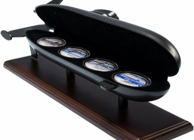 купить Фиджи набор из 4-х монет 2 доллара 2010 "Подводные лодки мира" в подарочном футляре, с сертификатом