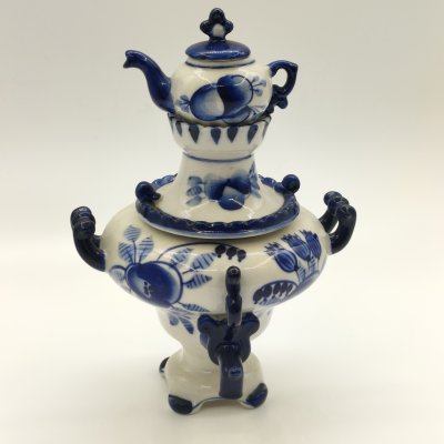 купить Самовар декоративный с миниатюрным чайником, фарфор, роспись, Объединение «Гжель», СССР, 1972-1985 гг.