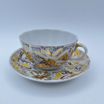 купить Пара чайная "Золотые ромашки", автор росписи Л.И. Григорьева, форма "Тюльпан", фарфор, деколь, золочение, Ленинградский фарфоровый завод (ЛФЗ), СССР, 1970-1986 гг.
