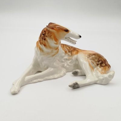 купить Статуэтка "Борзая", автор формы Б.Я. Воробьев, автор росписи И.И. Ризнич, фарфор, роспись, Ленинградский фарфоровый завод (ЛФЗ), СССР, 1970-1990 гг.