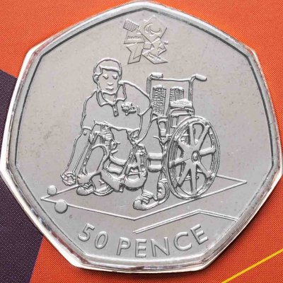 купить Великобритания 50 пенсов (pence) 2011 "XXX летние Олимпийские Игры, Лондон 2012 - Бочче" в буклете