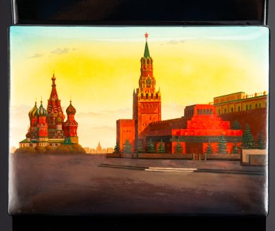 купить Шкатулка "Красная площадь", папье-маше, роспись, лак, латунь, Федоскинская фабрика миниатюрной живописи (Федоскино), СССР, 1973 г.