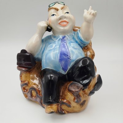 купить Статуэтка "Босс", автор Туленкова Нелли, Конаковский фаянсовый завод, фаянс, роспись, Российская Федерация, 2010-2020 гг.