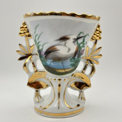купить Ваза, украшенная изображением цапли на пруду, фарфор, роспись, золочение, Западная Европа, 1960-1980 гг.
