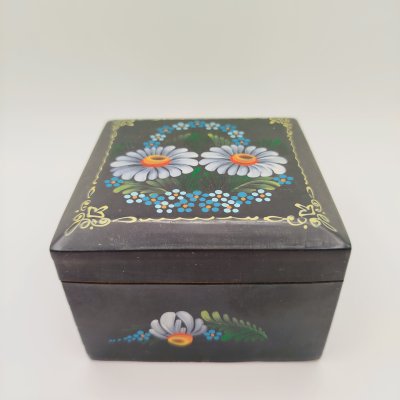 купить Шкатулка "Ромашки", дерево, роспись, СССР, 1970-1990 гг.