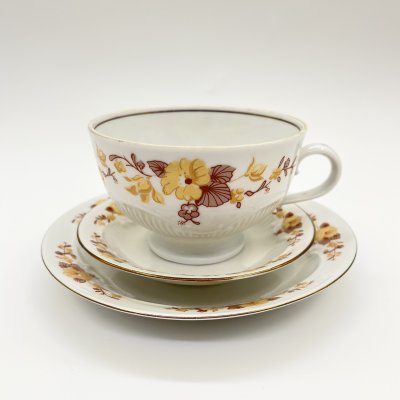 купить Чайное трио (чашка, блюдце, розетка) с цветочным декором, фарфор, деколь, золочение, Colditz (Кольдиц), ГДР, 1960-1990 гг.